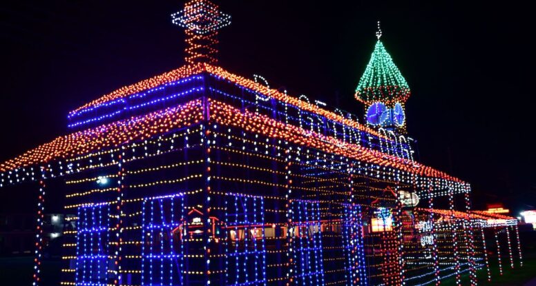 smoky mountain winterfest christmas light displays