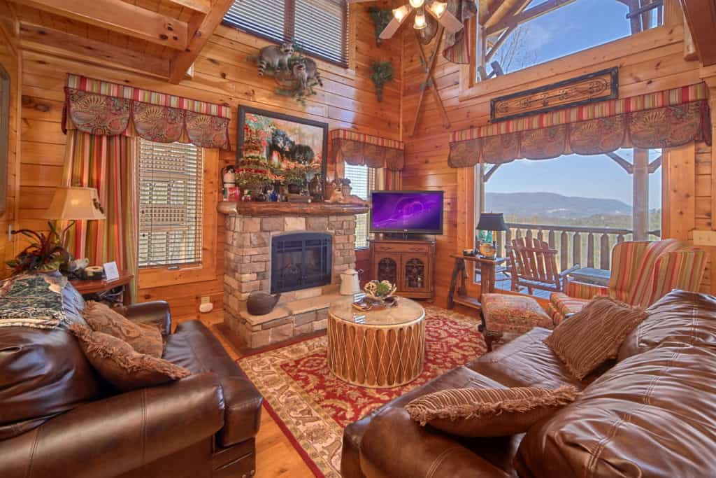 4 Perks Of Staying In Smoky Mountain Cabins For Rent In The Spring   13295 1024x683 